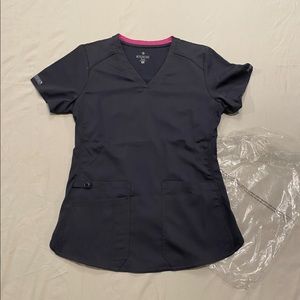 Med Couture gray scrub top shirt women’s size extra small